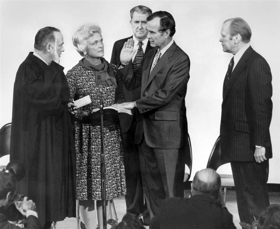 94 năm cuộc đời của tổng thống Mỹ Bush cha