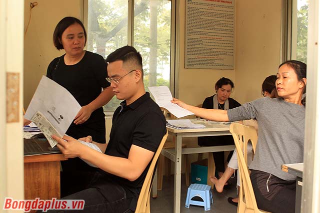 Cận cảnh màn ngã giá vé AFF Cup: Từ 1 triệu thổi lên 6 triệu đồng