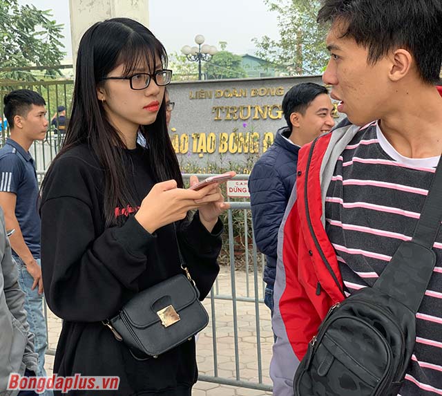 Cận cảnh màn ngã giá vé AFF Cup: Từ 1 triệu thổi lên 6 triệu đồng