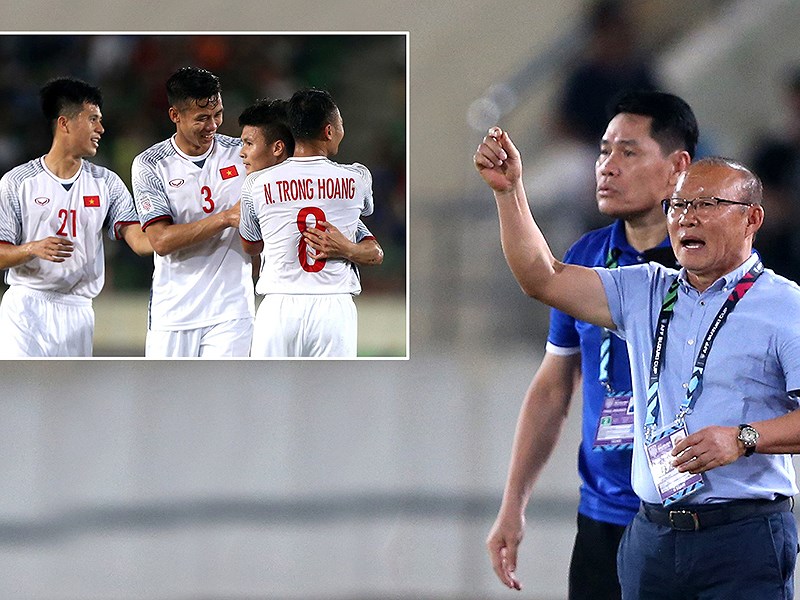 Philippines - VN: Mất nửa đội hình, Philippines đá kiểu gì?