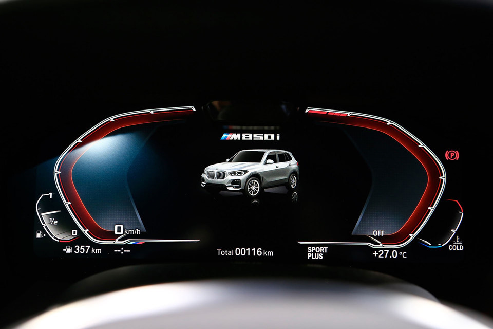 BMW 8-Series Coupe 2019 ra mắt tại Anh, giá gần 100.000 USD