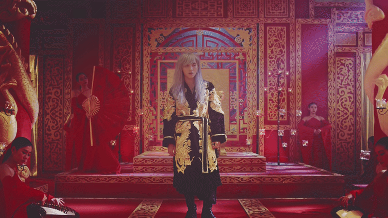 MV cổ trang của thành viên nhóm nhạc đình đám xứ Hàn bị soi quá giống Lạc Trôi của Sơn Tùng M-TP