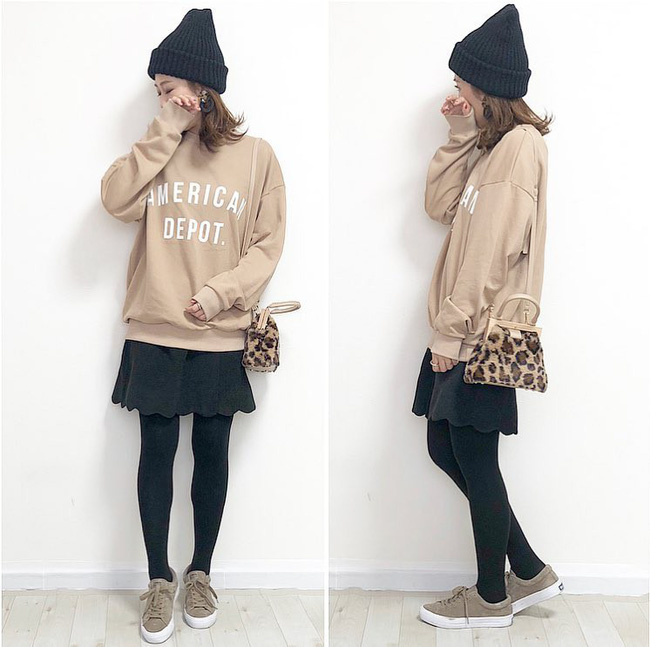 Học cách mix đồ với chiếc áo nỉ quốc dân mà nàng nào cũng sở hữu vài ba cái trong tủ đồ mùa lạnh