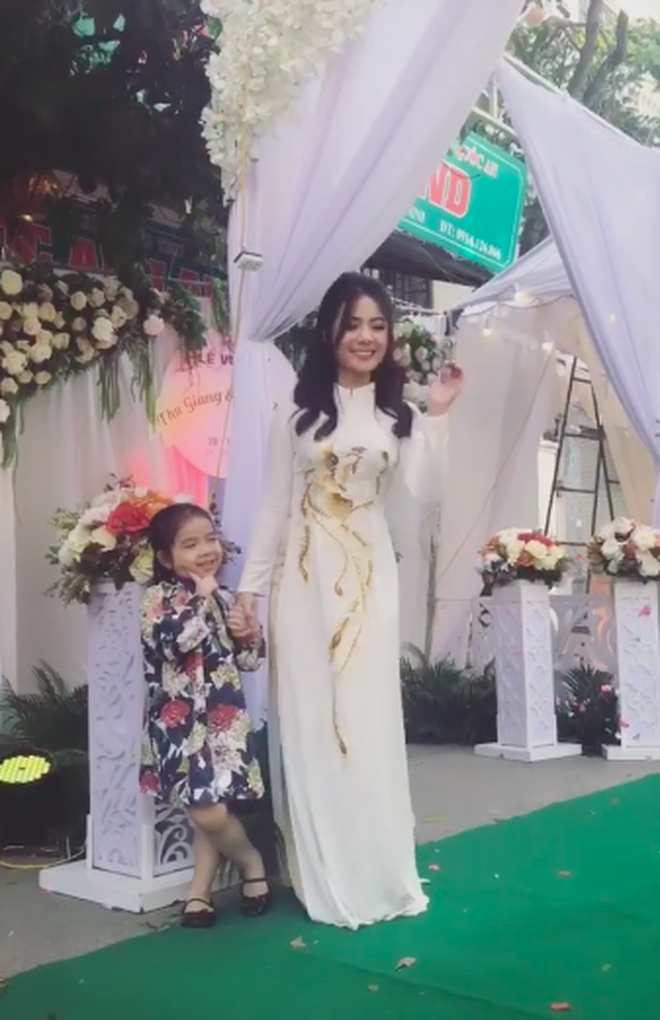 Đặt mục tiêu phải yêu trai đẹp cao hơn 1m8, gái xinh Bắc Ninh bất ngờ kết hôn với người lớn hơn 7 tuổi