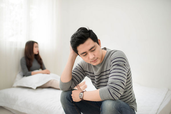 Chỉ là có thai mà vợ tôi đã muốn làm mẹ thiên hạ, hạch sách đủ đường, chắc cô ấy nghĩ tôi hiền lắm