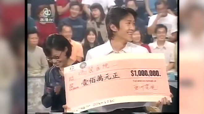 Doãn Chí Bình gây bức xúc nhất màn ảnh: Ra phố bị chửi bới, kết hôn 20 năm không thể có con