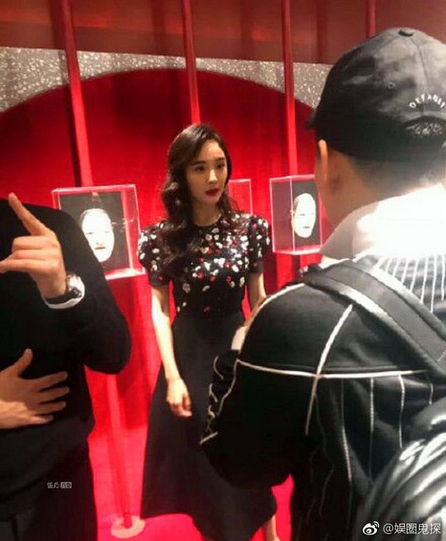 Mỹ nhân Cung toả tâm ngọc Dương Mịch gây hết hồn với bộ xương di động 35kg