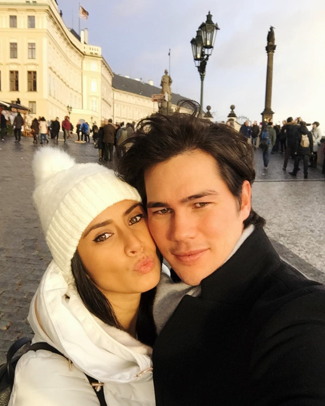 Bạn gái siêu mẫu xinh đẹp, gợi cảm của đội trưởng tuyển Philippines