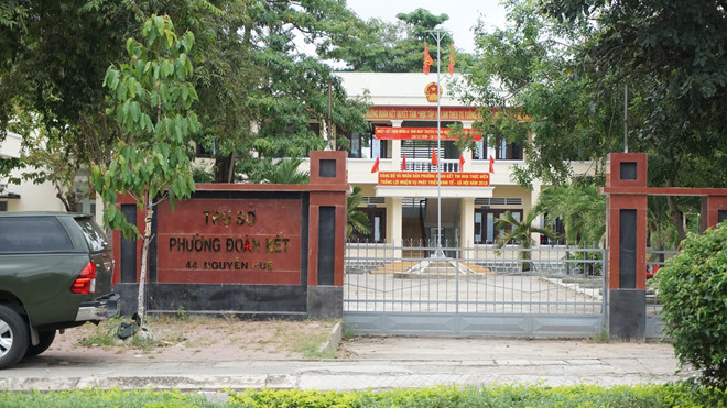 Cha của phó chủ tịch HĐND kể khoảnh khắc con gái bị bắn