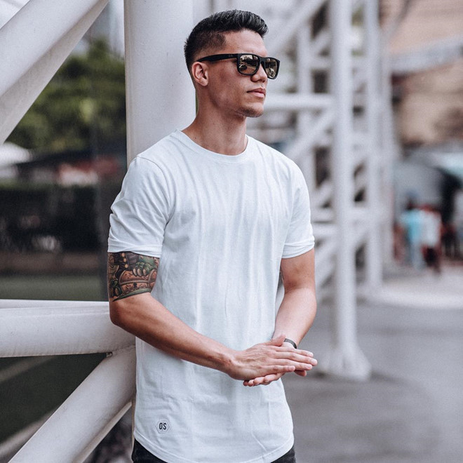 Thủ môn điển trai, cao 1,91 m của đội tuyển Philippines