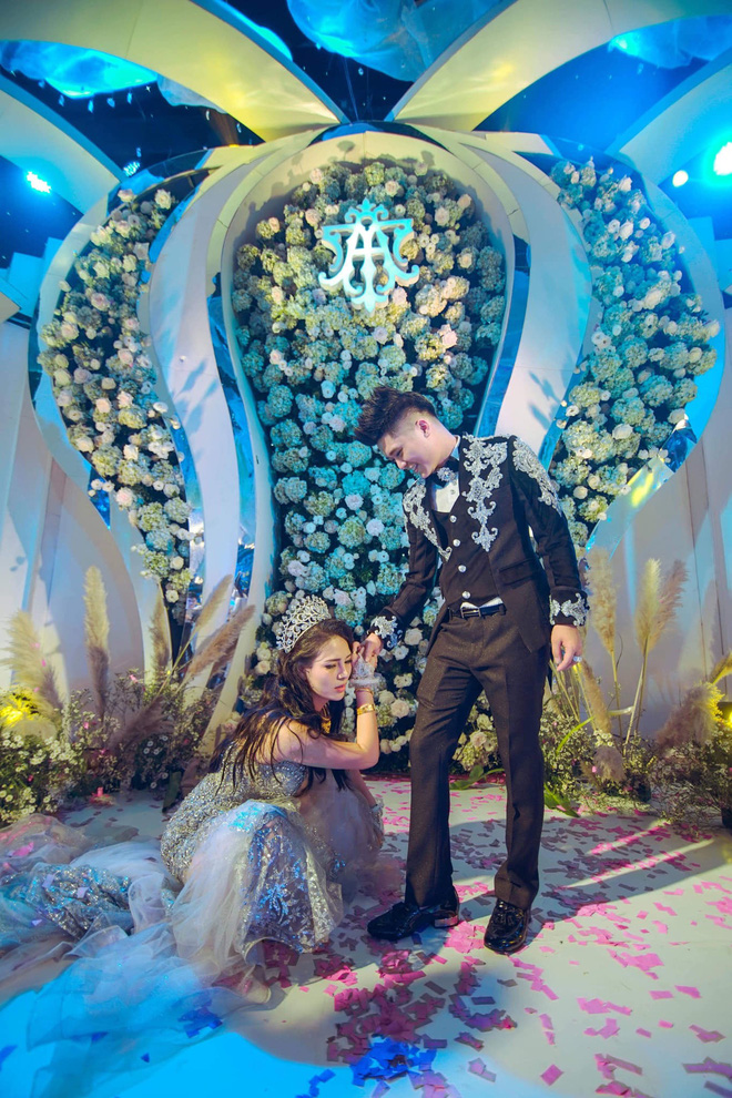 Siêu đám cưới trang trí hết 4 tỷ đồng ở Thái Nguyên: 13 năm bên nhau và niềm hạnh phúc sau bao sóng gió của cô dâu