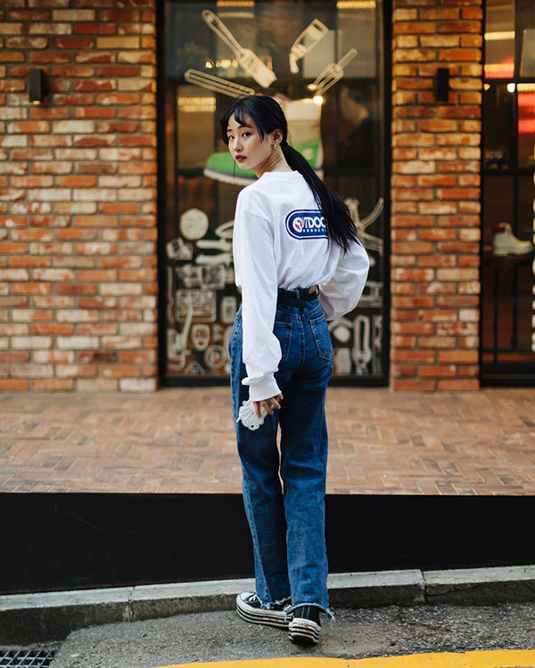 Street style không áo dạ, áo phao của giới trẻ Hàn tuần qua chính là gợi ý mix đồ tuyệt vời cho mùa đông không lạnh ở Hà Nội lúc này