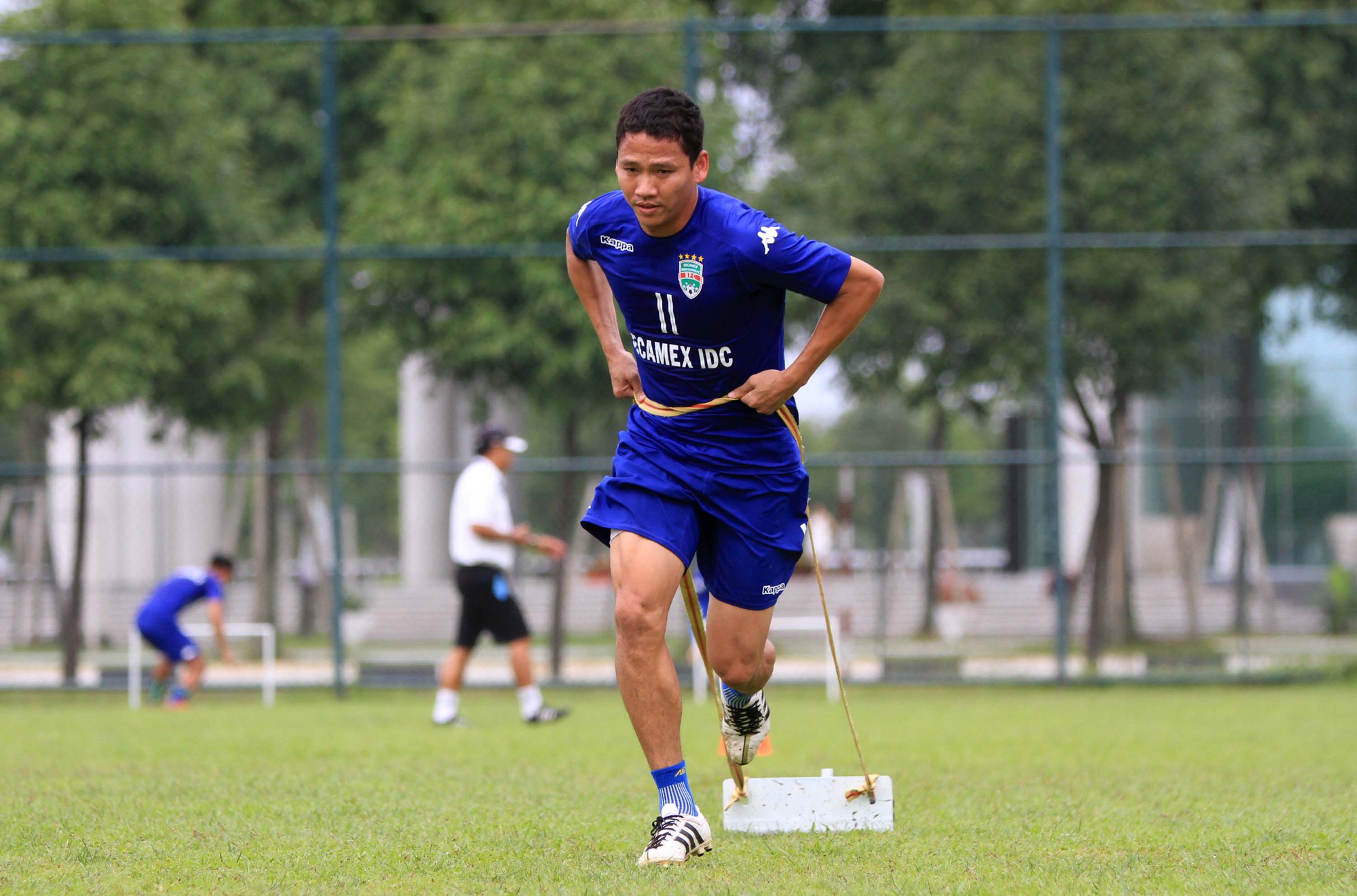 Sự thật bất ngờ về tiền đạo Anh Đức: Đóa hoa tài năng nở muộn trên sân cỏ, tỷ phú giàu có ngoài đời