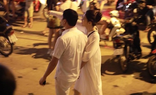 Nguyên nhân khiến Á hậu Thanh Tú cắt phăng mái tóc dài ngay sau đám cưới với đại gia hơn 16 tuổi?