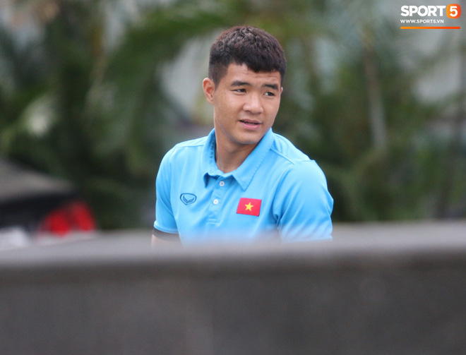 Tuyển Việt Nam bận rộn trong buổi sáng nghỉ ngơi hiếm hoi trước trận bán kết AFF Cup 2018