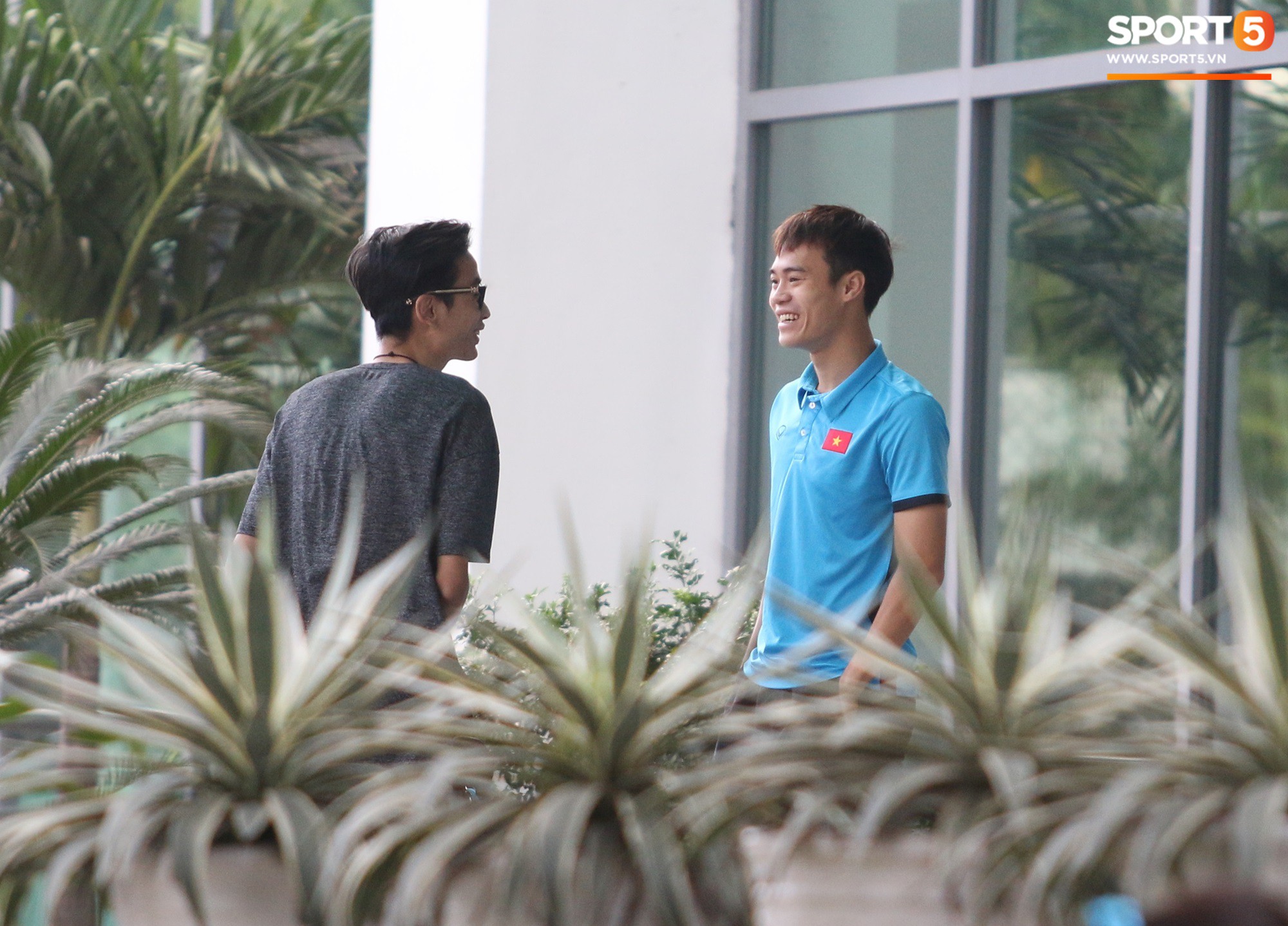 Tuyển Việt Nam bận rộn trong buổi sáng nghỉ ngơi hiếm hoi trước trận bán kết AFF Cup 2018