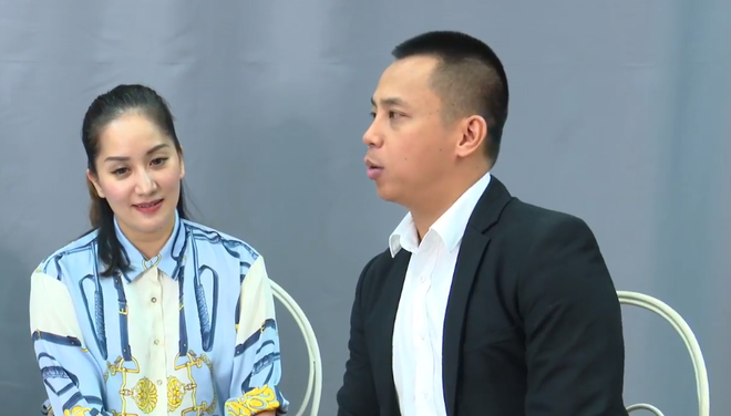 Khánh Thi: 10 năm nay tôi mới được nghe Chí Anh nói những câu chân tình, nên xúc động lắm Khánh Thi: 10 năm nay tôi mới được nghe Chí Anh nói những câu chân tình, nên xúc động lắm