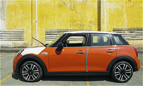 Mini Cooper S 2019 thế hệ mới cập cảng Sài Gòn
