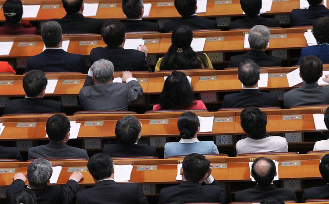 Nỗi sợ thầm kín mà không quan chức Trung Quốc nào dám thừa nhận, nhưng tự tử hàng loạt