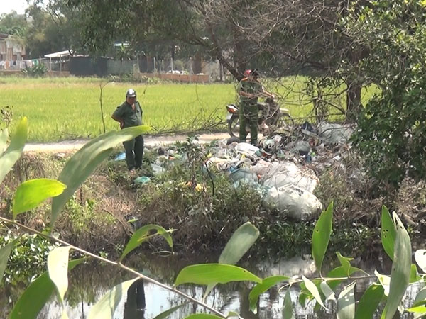 Nghi án thanh niên mặc đồ Grab bị sát hại, cướp tài sản ở Sài Gòn