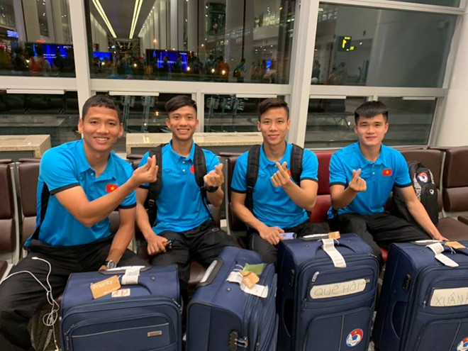 Song Đức của tuyển VN: Ngoài đời là chú cháu, trên sân là đồng đội