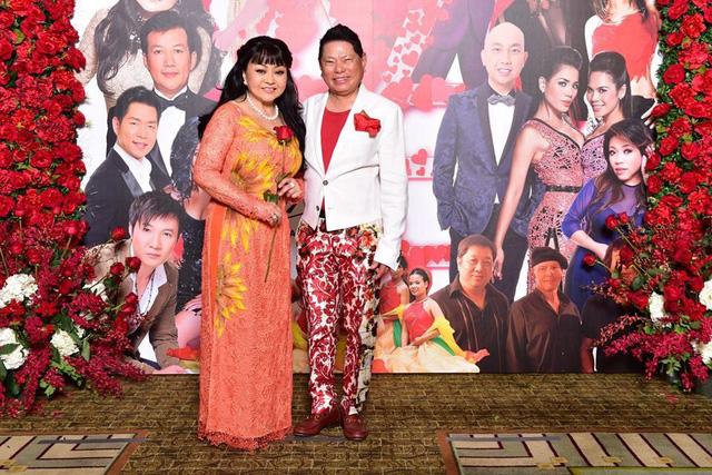 Khóc thét trước những chiếc quần tai hại, có cho cũng không ai dám mặc của sao Việt