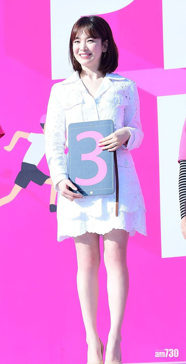 Thắc mắc vì sao Song Hye Kyo lại mặc đẹp và tinh tế đến vậy thì đáp án nằm ở 4 bí kíp sau