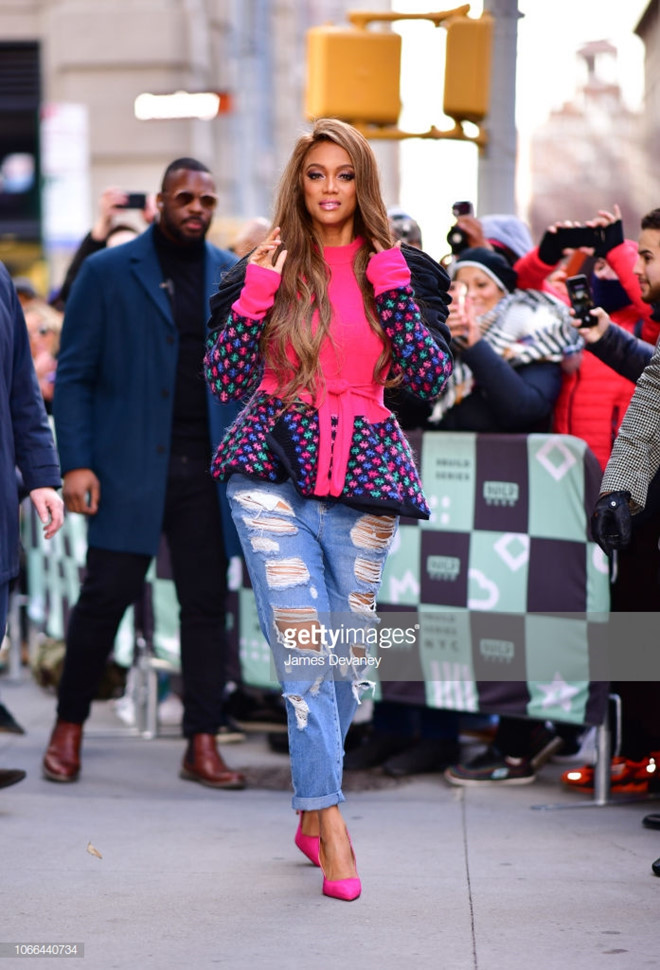 Siêu mẫu Tyra Banks lộ mặt mộc già nua, tiều tụy