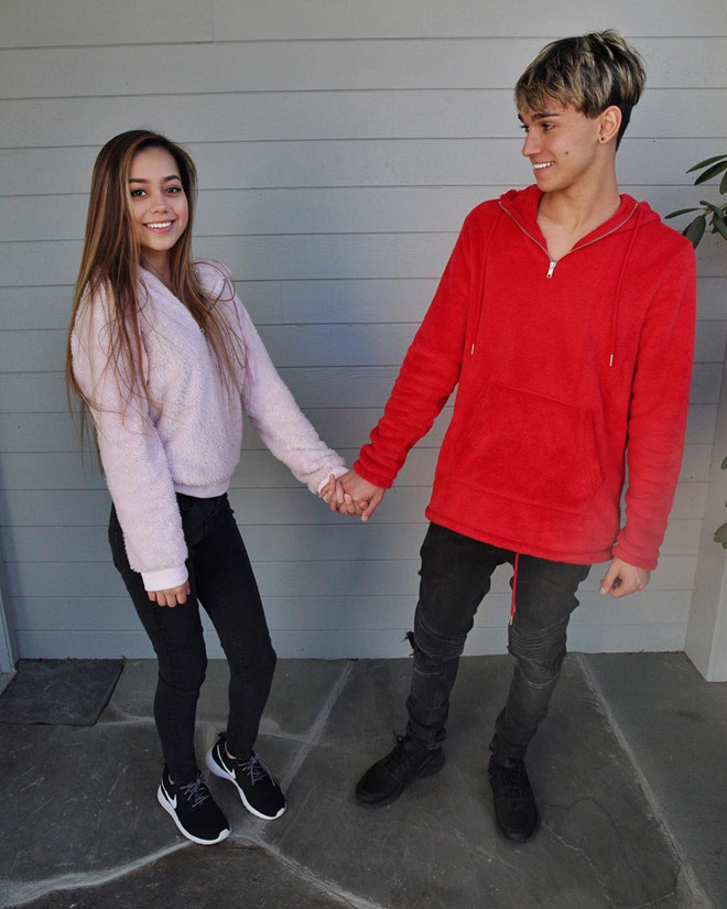 4 anh em điển trai, chưa quá 25 tuổi đã sở hữu tài sản triệu đô