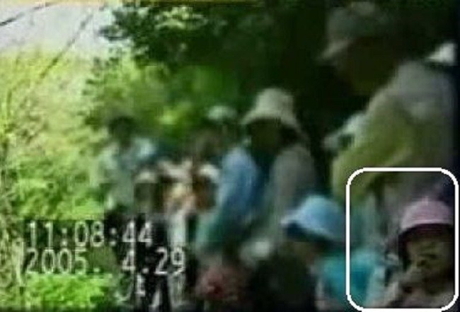 Bé gái 5 tuổi vào rừng hái măng với mẹ rồi biến mất không dấu vết, để lại phía sau vụ án bí ẩn gây ám ảnh nhất Nhật Bản