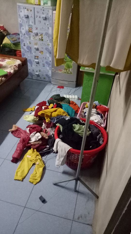 Lần đầu xa nhà 33 tiếng, vợ trẻ suýt khóc với bãi chiến trường khi quay về