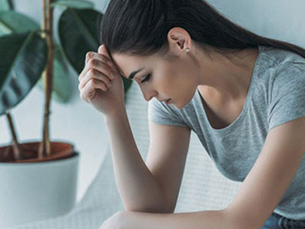 Buổi họp lớp của chồng đã phá nát gia đình tôi