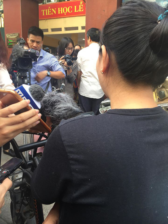 Nam sinh lớp 2 kể lại giây phút cô giáo chủ nhiệm cho bạn tát 50 cái vào mặt bạn cùng lớp