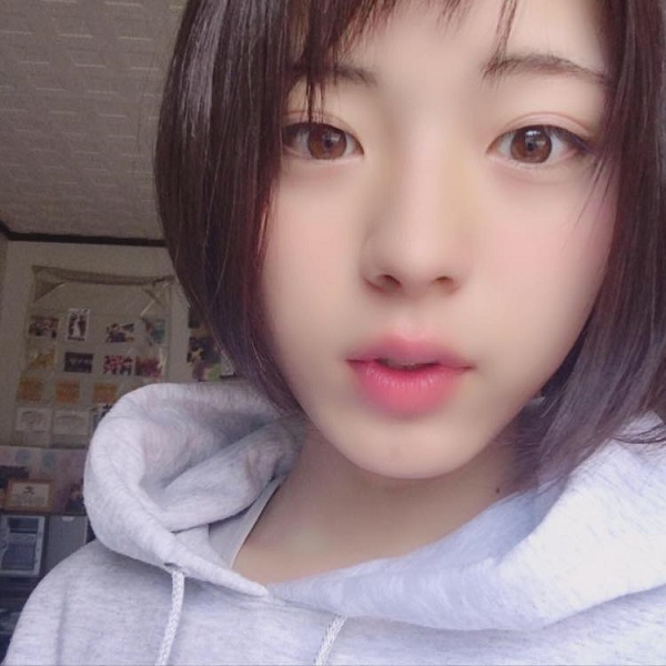 Nam sinh Nhật Bản gây sốt vì có vẻ ngoài giống hệt con gái Nam sinh Nhật Bản gây sốt vì có vẻ ngoài giống hệt con gái