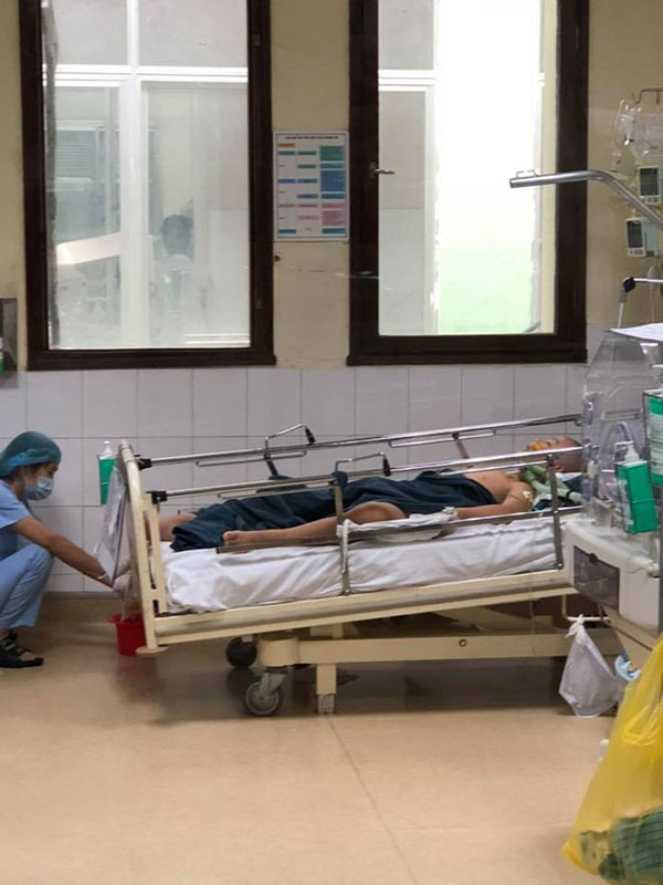 Cậu bé 9 tuổi đột nhiên bị xuất huyết não vì lý do ai cũng có thể mắc và lời cảnh báo từ người mẹ