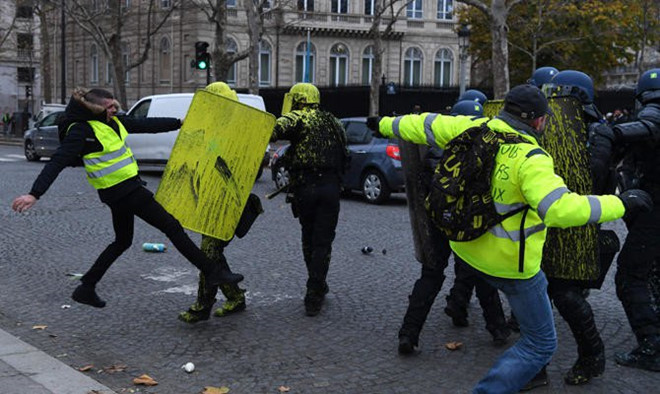 Pháp lo sợ bạo lực lớn sẽ diễn ra vào cuối tuần này