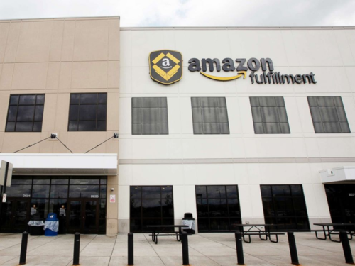 Robot gây tai nạn khiến 24 nhân viên Amazon nhập viện