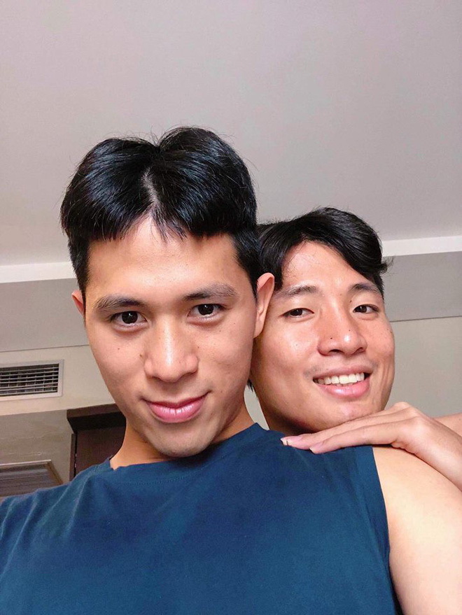 Được hỏi bao giờ mới chia tay Đình Trọng, Tiến Dũng khẳng định chắc nịch: Mãi mãi không!