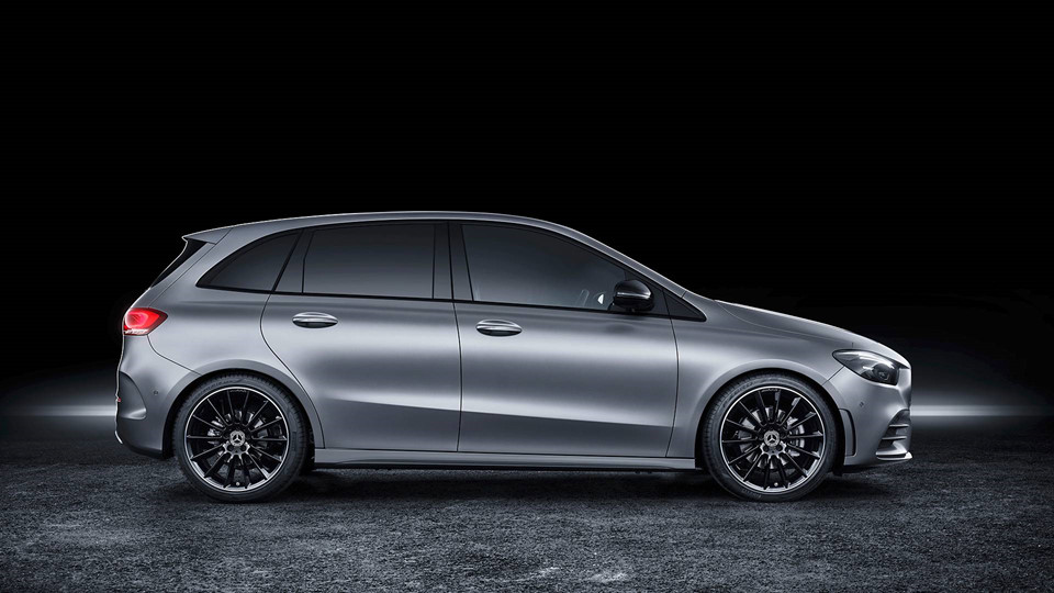 Mercedes-Benz B-Class 2019 giá hơn 34.000 USD tại Anh
