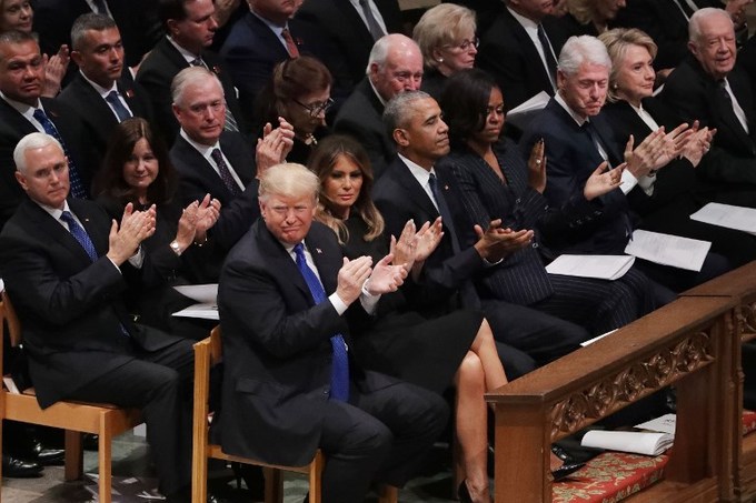 Những hình ảnh xúc động trong tang lễ của cố tổng thống Bush