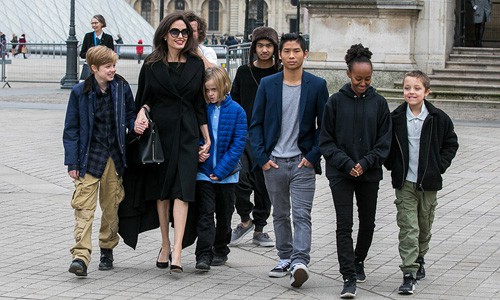 Cuối cùng, Brad Pitt cũng đã được chia sẻ quyền nuôi con như mong muốn Cuối cùng, Brad Pitt cũng đã được chia sẻ quyền nuôi con như mong muốn