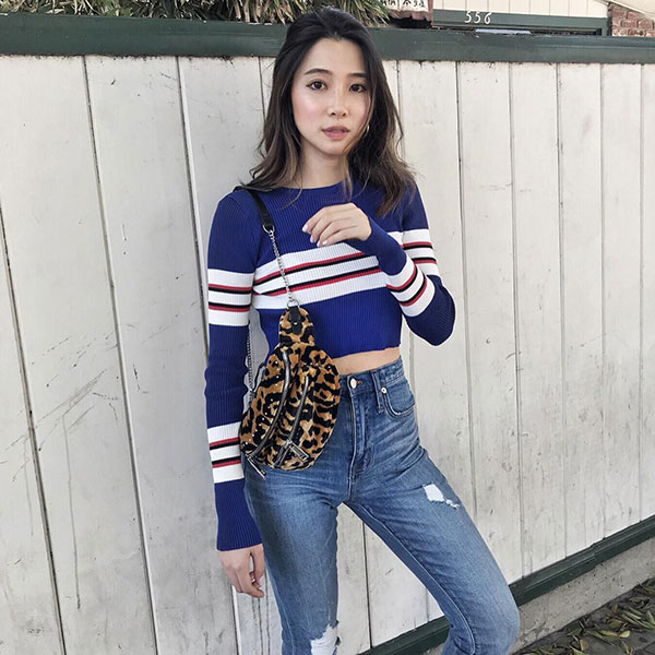 Diện mãi áo len trơn cũng chán, đổi sang áo len họa tiết mặc vừa đẹp lại chẳng lo lỗi mốt