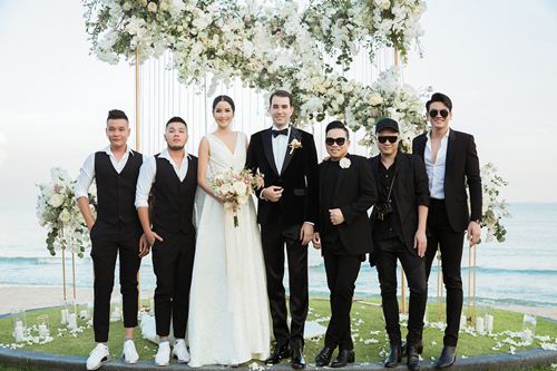 Hoa hậu Hoàn vũ Thái Lan chọn váy cưới của Đỗ Mạnh Cường