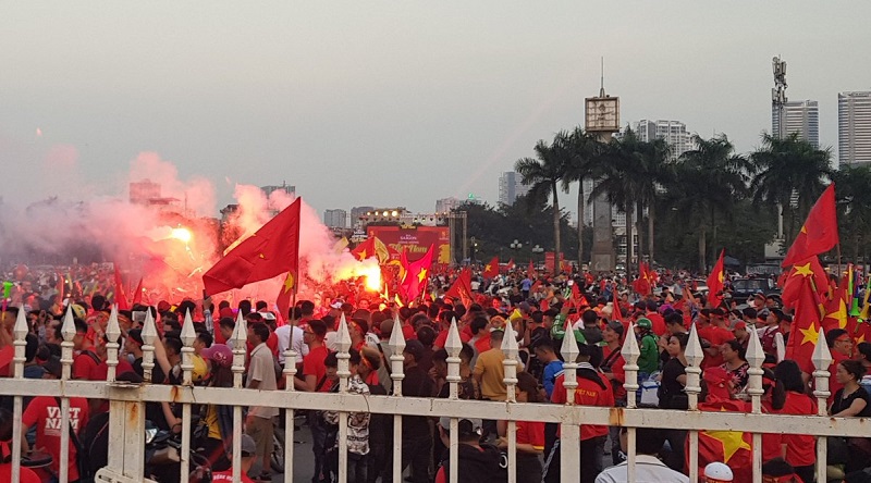 Việt Nam 2-1 Philippines: Công Phượng giải khát, ĐTVN hiên ngang vào chung kết AFF Cup Việt Nam 2-1 Philippines: Công Phượng giải khát, ĐTVN hiên ngang vào chung kết AFF Cup