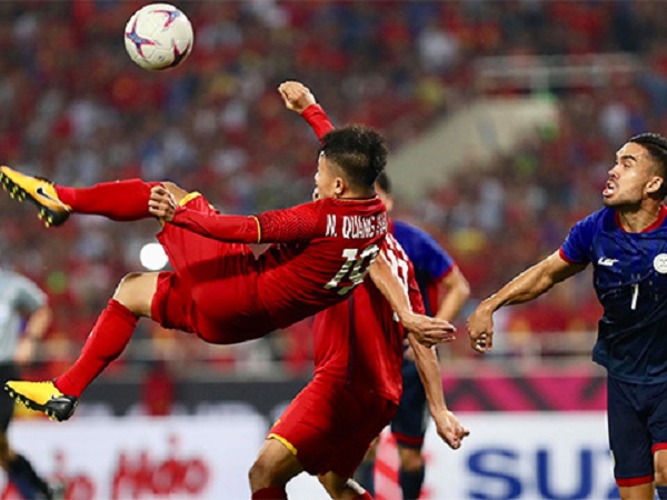 Việt Nam 2-1 Philippines: Công Phượng giải khát, ĐTVN hiên ngang vào chung kết AFF Cup Việt Nam 2-1 Philippines: Công Phượng giải khát, ĐTVN hiên ngang vào chung kết AFF Cup