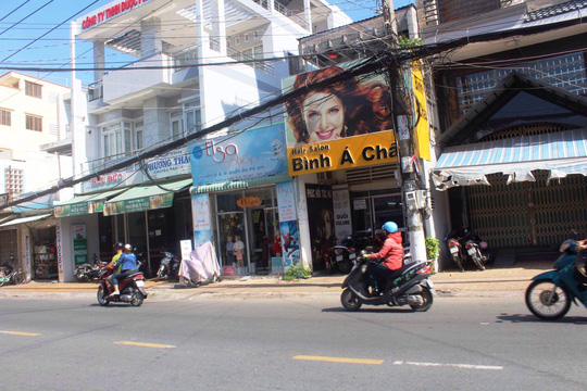 Nguyên nhân thực sự khiến nhiều xe xịn vô cớ chết máy ở TP Mỹ Tho