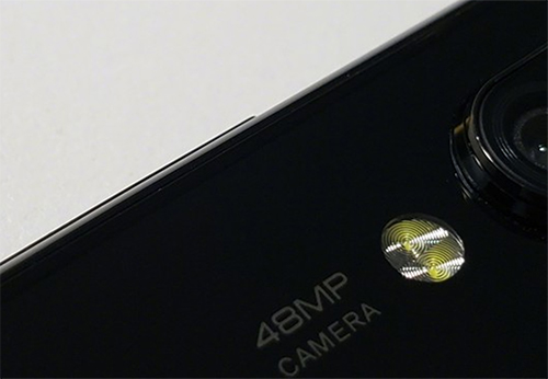 Sếp Xiaomi hé lộ smartphone với camera 48 chấm