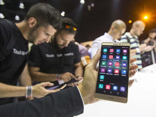 Con đường Huawei thành đại gia công nghệ toàn cầu