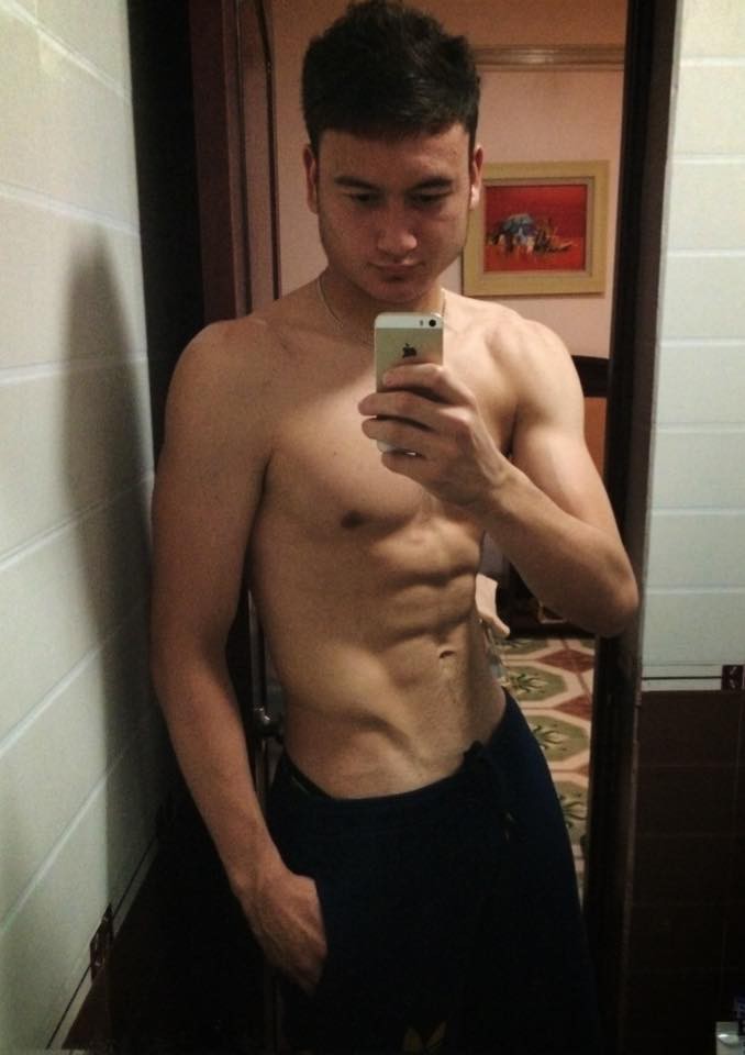 Ngắm body dàn cầu thủ Việt Nam: Ai cũng cực chuẩn, xem đến thủ thành Lâm Tây thì ngất luôn!