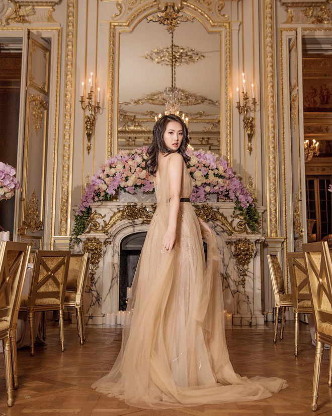 Con gái út ông trùm Huawei: Đã xinh đẹp còn học trường Harvard danh tiếng, mê viết code không kém gì ba lê và thời trang